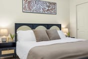 Highland Hide Away | Boho Chic | UA Walk | Superhost