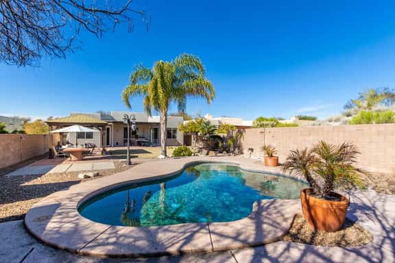 La Palmera- Foothills Mountian Views  Pool - Image 1