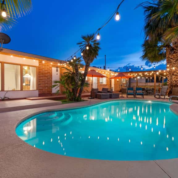 Casa Serena Pool, Spa, Putting Green & Yoga Room - Image 1