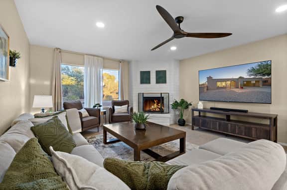 Casa Verde | Midtown | Fire pit  Lounge - Image 2
